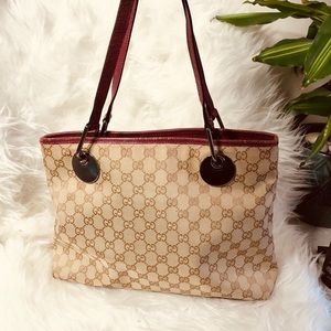 ‼️sold‼️Gucci GG Monogram Canvas Shoulder Tote